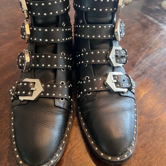 Givenchy Elegant studded ankle boots size 8 excellent condition - Picture 2 of 10